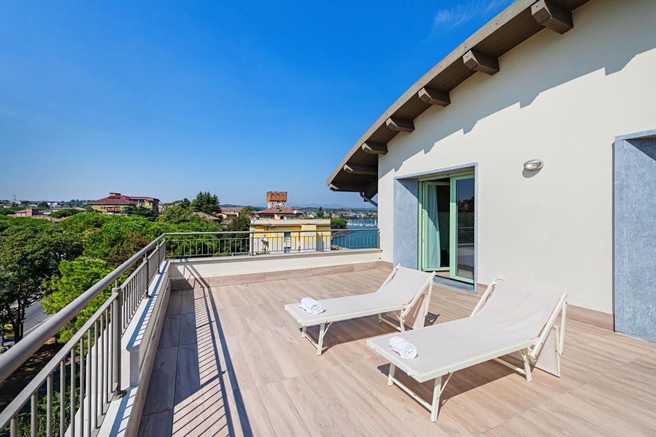 Residenza Miralago By Wonderful Italy Desenzano del Garda Exteriör bild