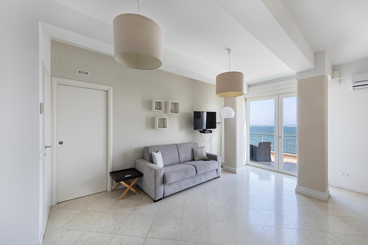 Residenza Miralago By Wonderful Italy Desenzano del Garda Exteriör bild