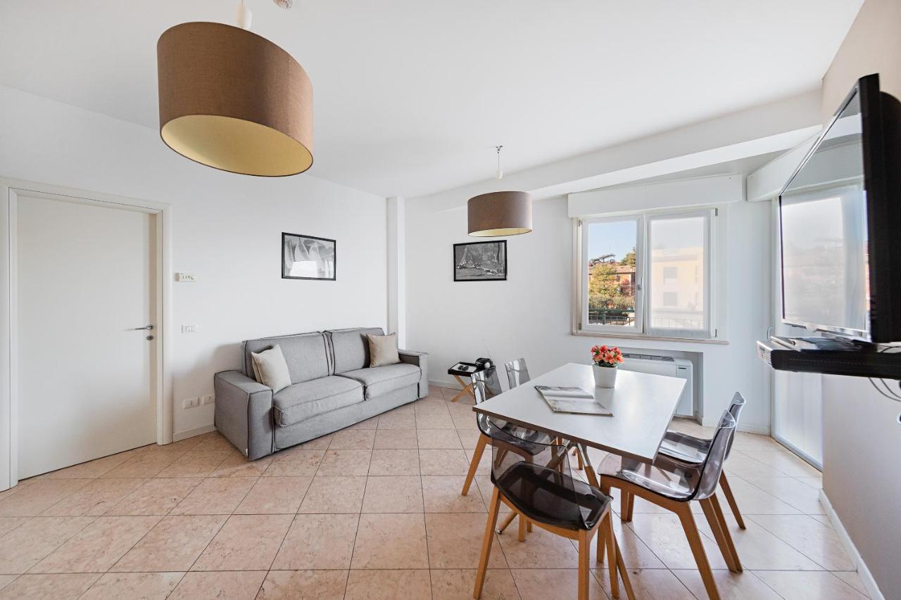 Residenza Miralago By Wonderful Italy Desenzano del Garda Exteriör bild