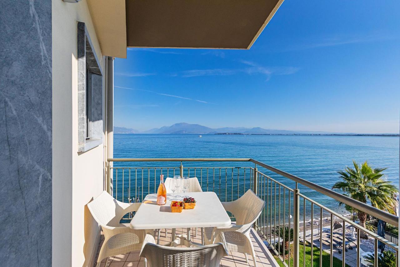 Residenza Miralago By Wonderful Italy Desenzano del Garda Exteriör bild