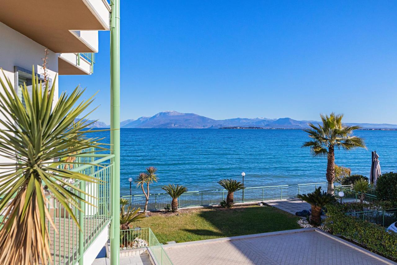 Residenza Miralago By Wonderful Italy Desenzano del Garda Exteriör bild
